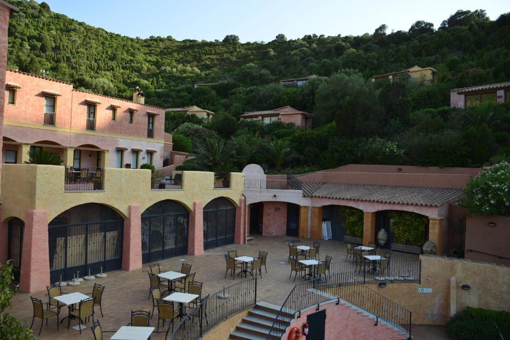 Sosventos Village Hotel Teulada Kültér fotó