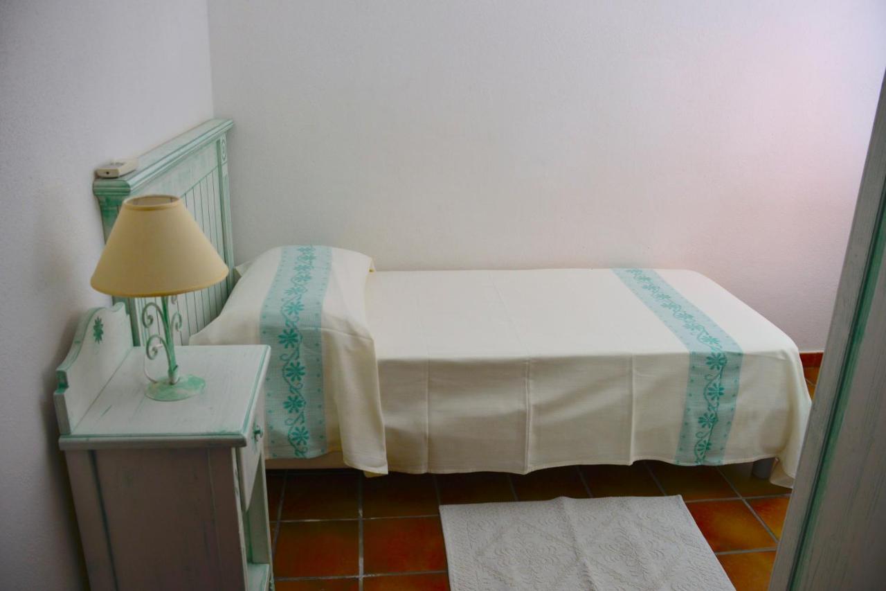 Sosventos Village Hotel Teulada Kültér fotó