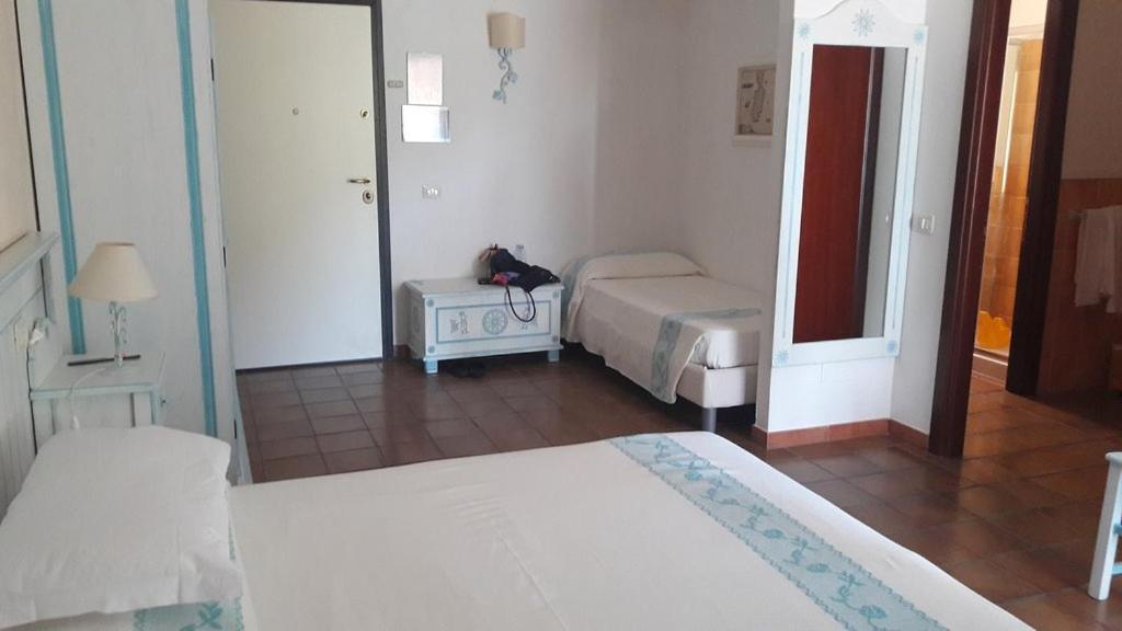 Sosventos Village Hotel Teulada Kültér fotó